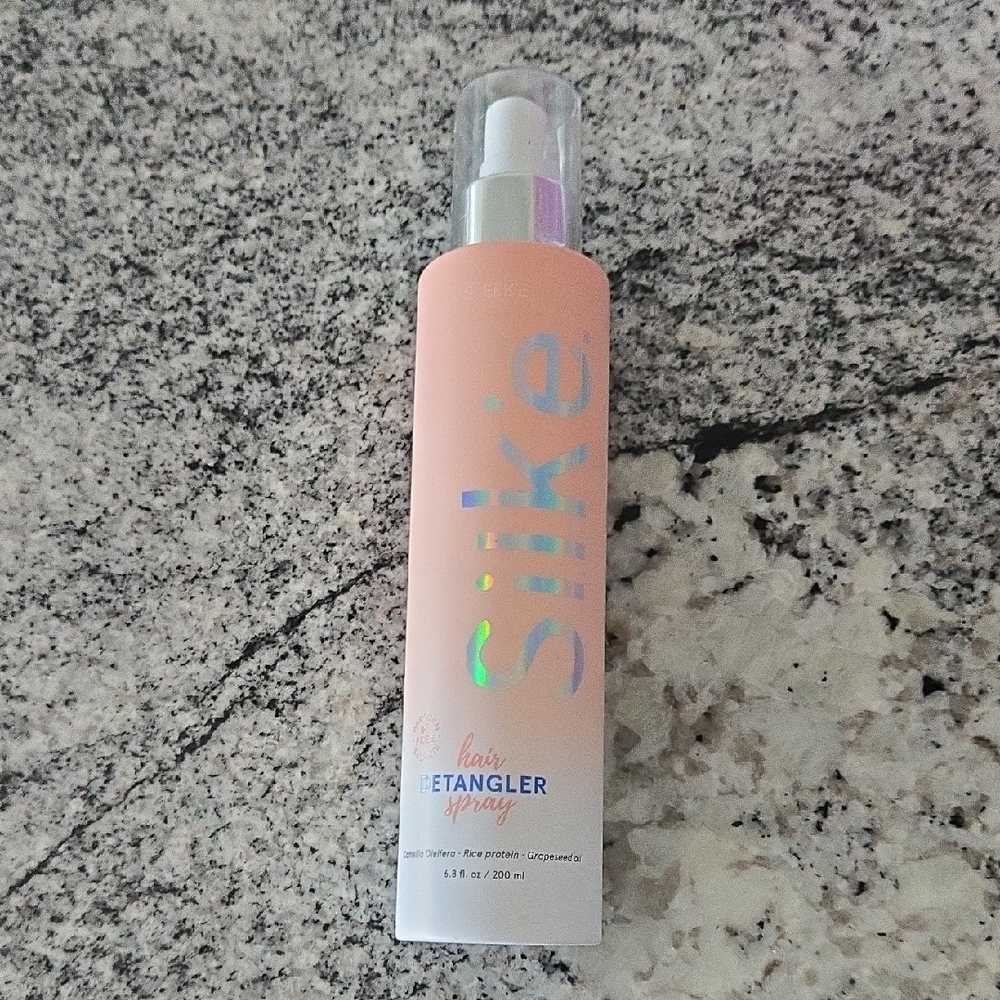 SLEEK'ESilk'e Hair Detangler Spray 200 ml. NEW / UNOPENED